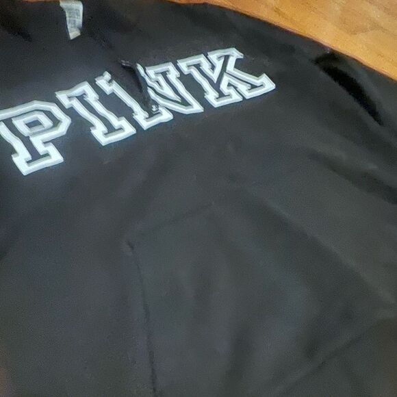 Victoria Secret PINK Sweatshirt - Picture 2 of 4